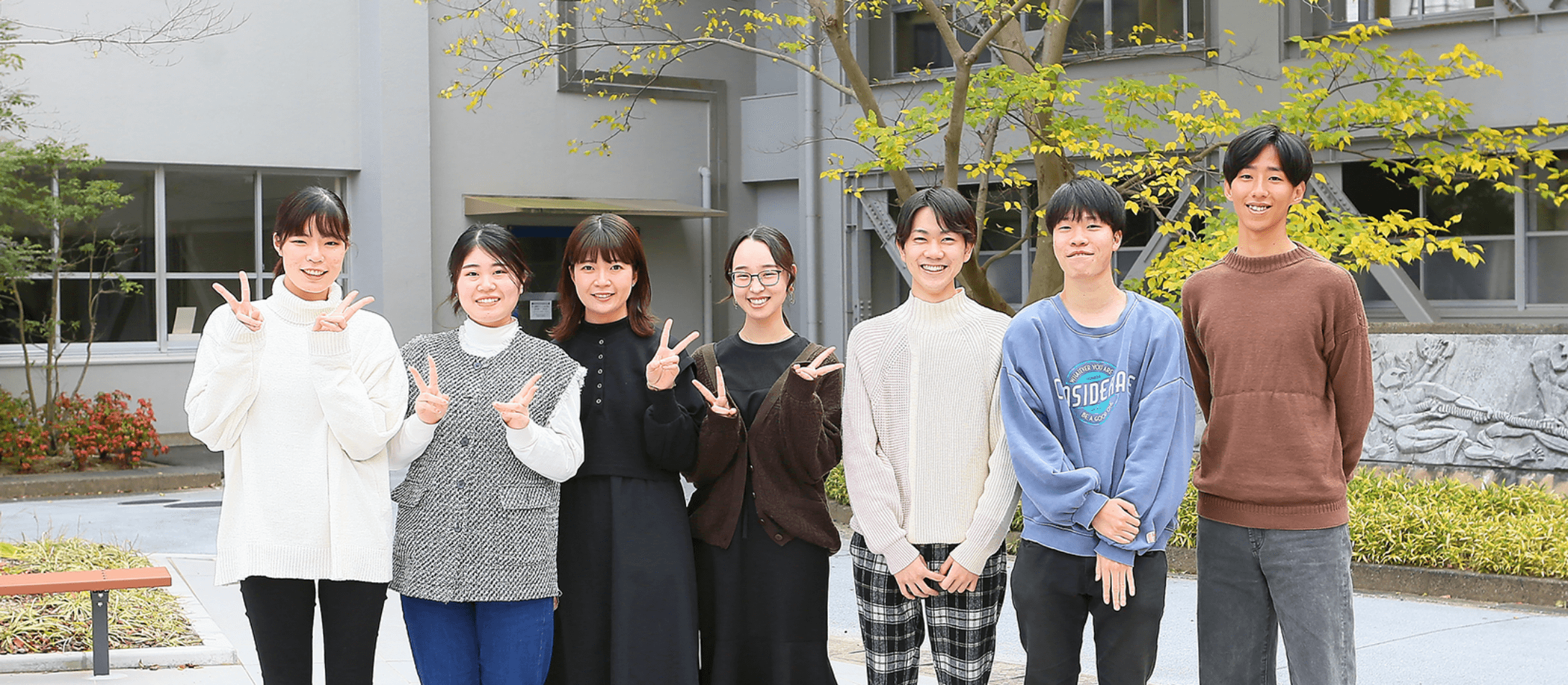 学生座談会集合写真